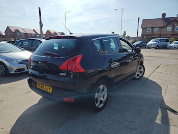 Used Peugeot 3008 2011 for sale - 79496088: Photo