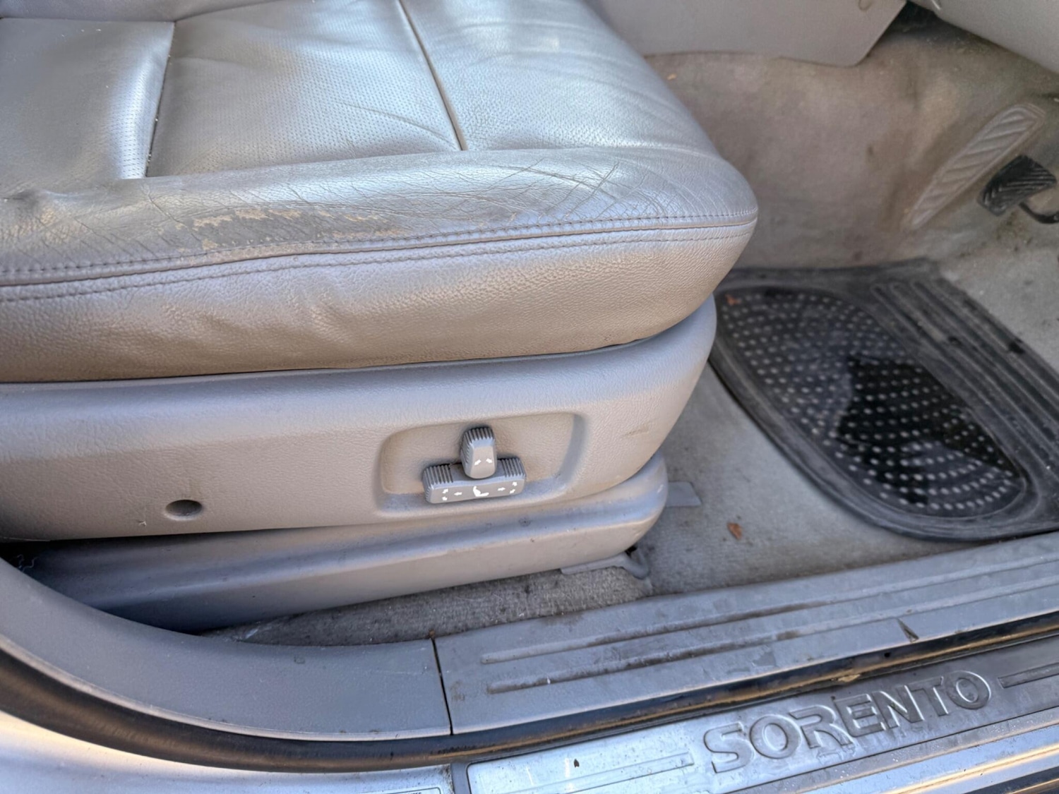 Used Kia Sorento 2006 for sale - 76360506: Photo 8