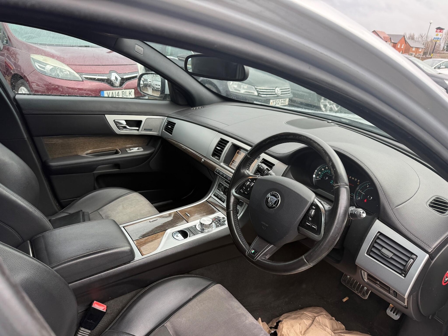 Used Jaguar XF 2015 for sale - 76886964: Photo 4