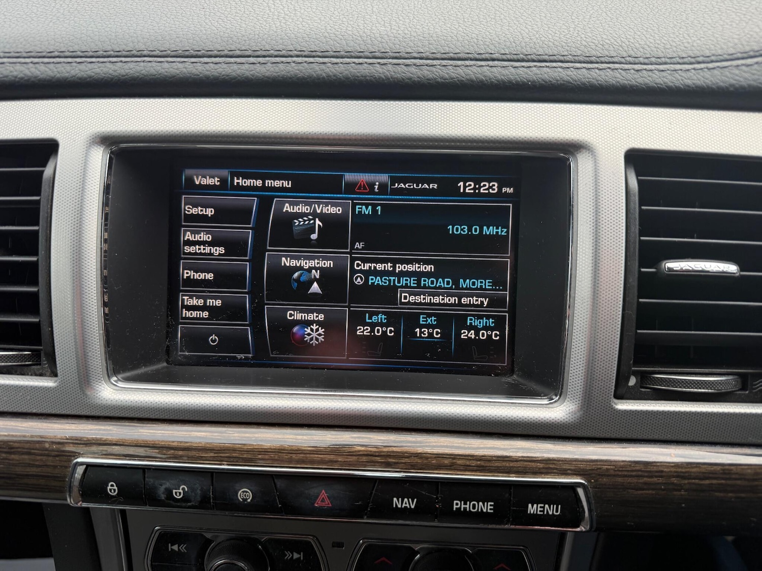 Used Jaguar XF 2015 for sale - 76886964: Photo 7