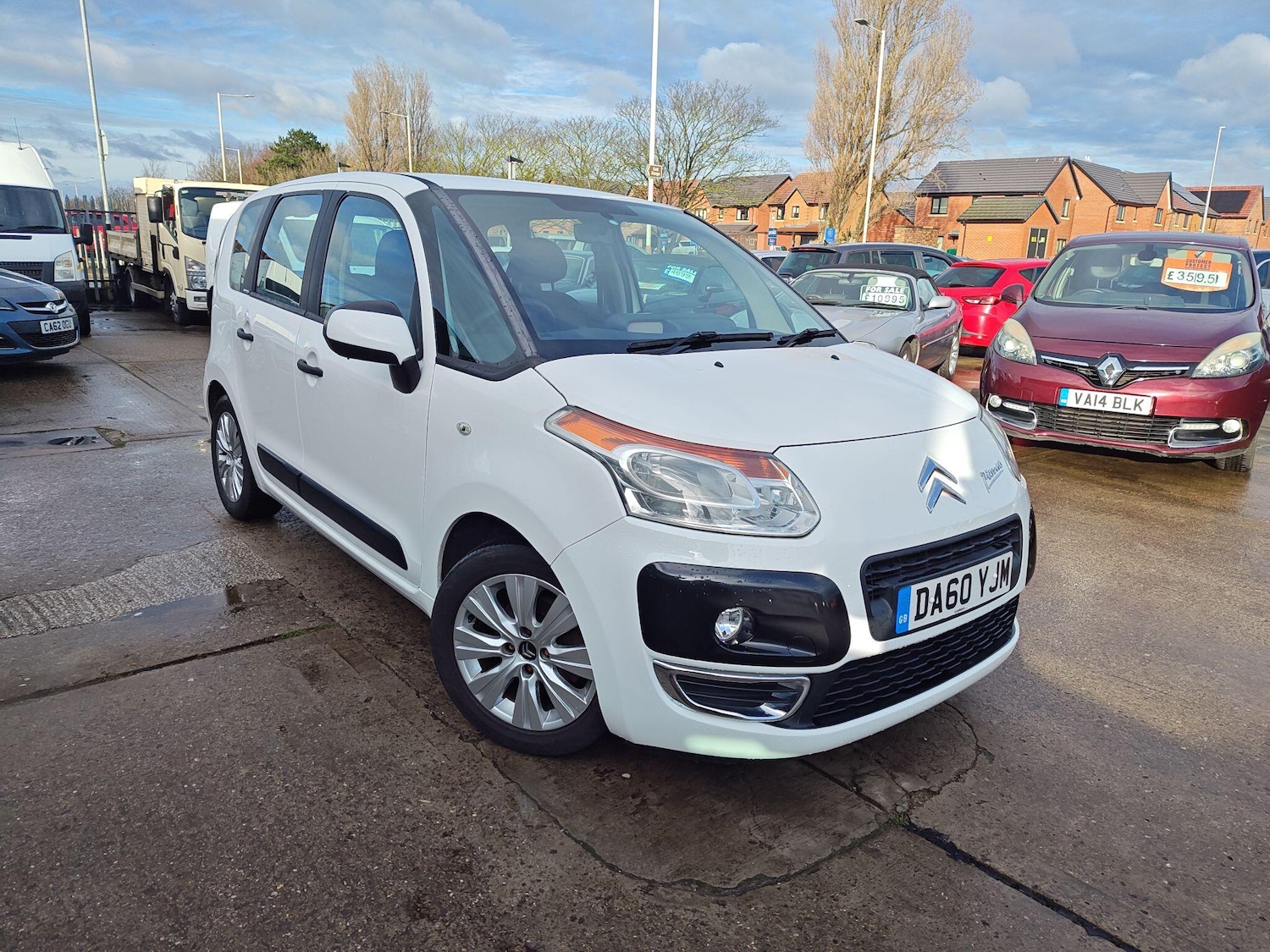 Used Citroen C3 Picasso 2011 for sale - 77549997: Photo 3