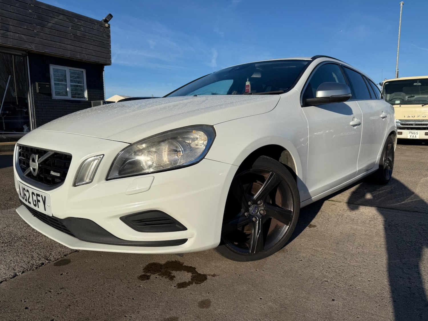 Used Volvo V60 2012 for sale - 76657530: Photo 1