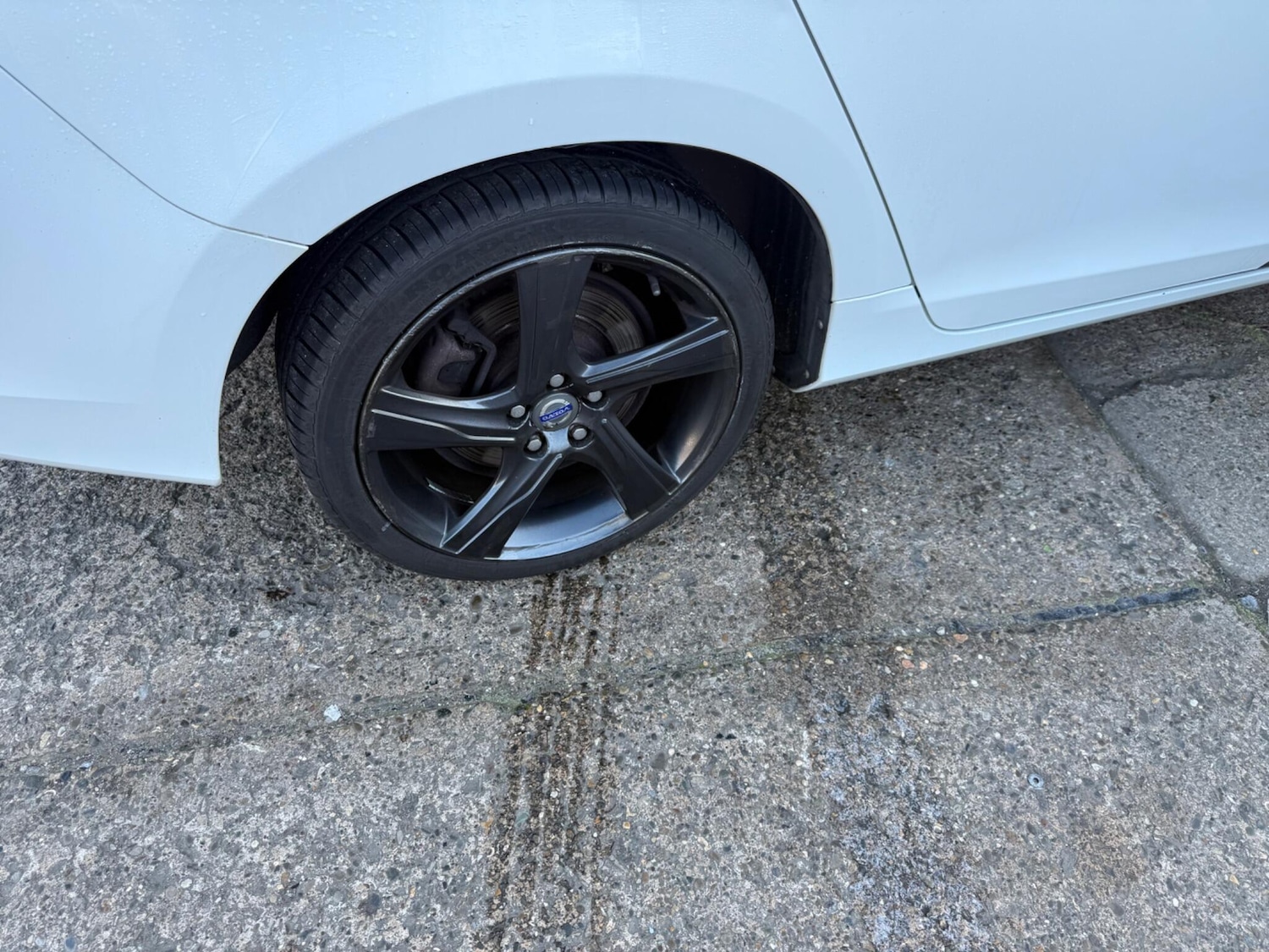 Used Volvo V60 2012 for sale - 76657530: Photo 15