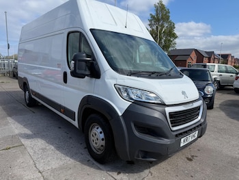 Used Peugeot Boxer 2017 for sale - 78416924: Photo