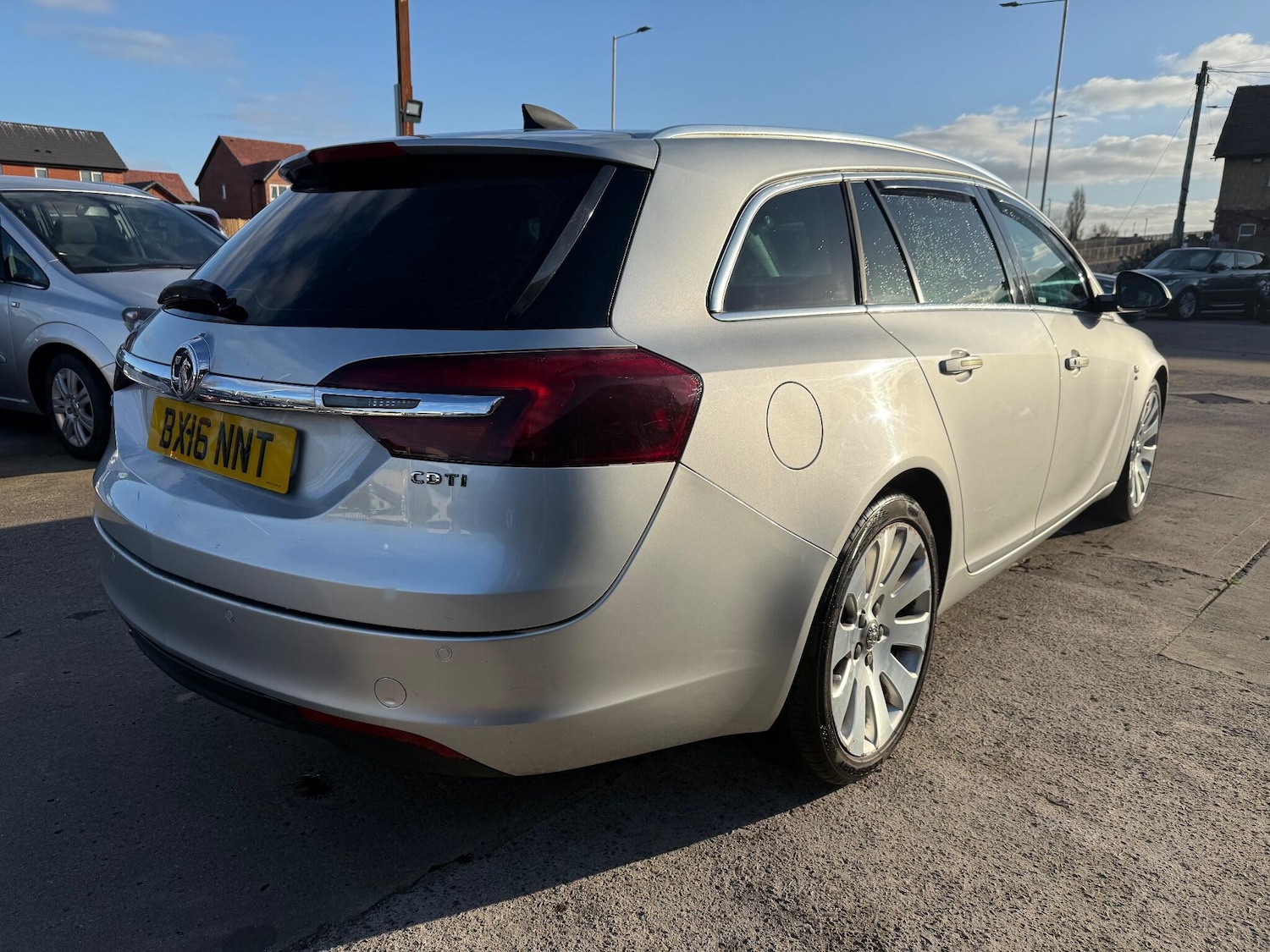 Used Vauxhall Insignia 2016 for sale - 77049931: Photo 3