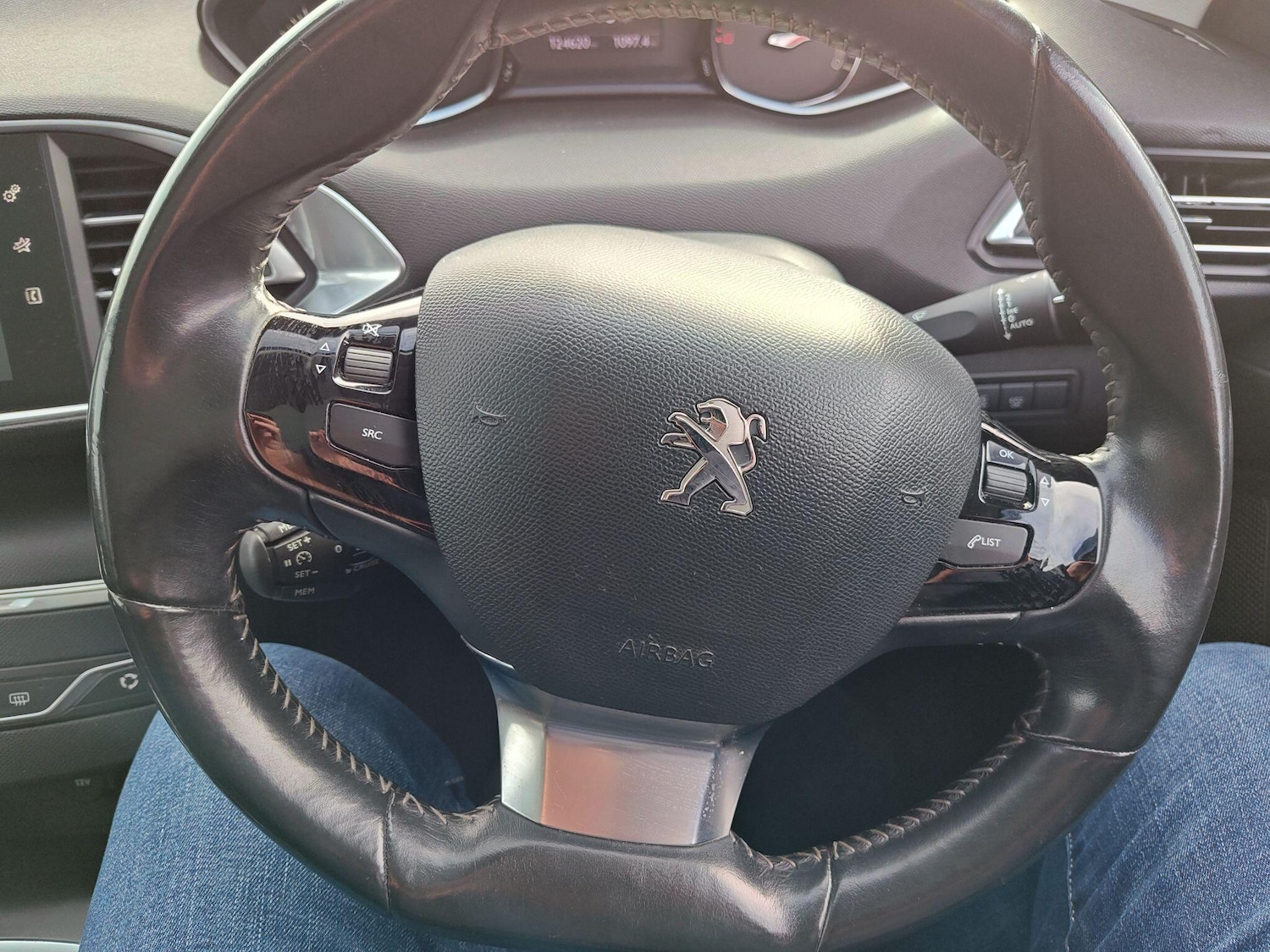 Used Peugeot 308 2014 for sale - 77783468: Photo 5