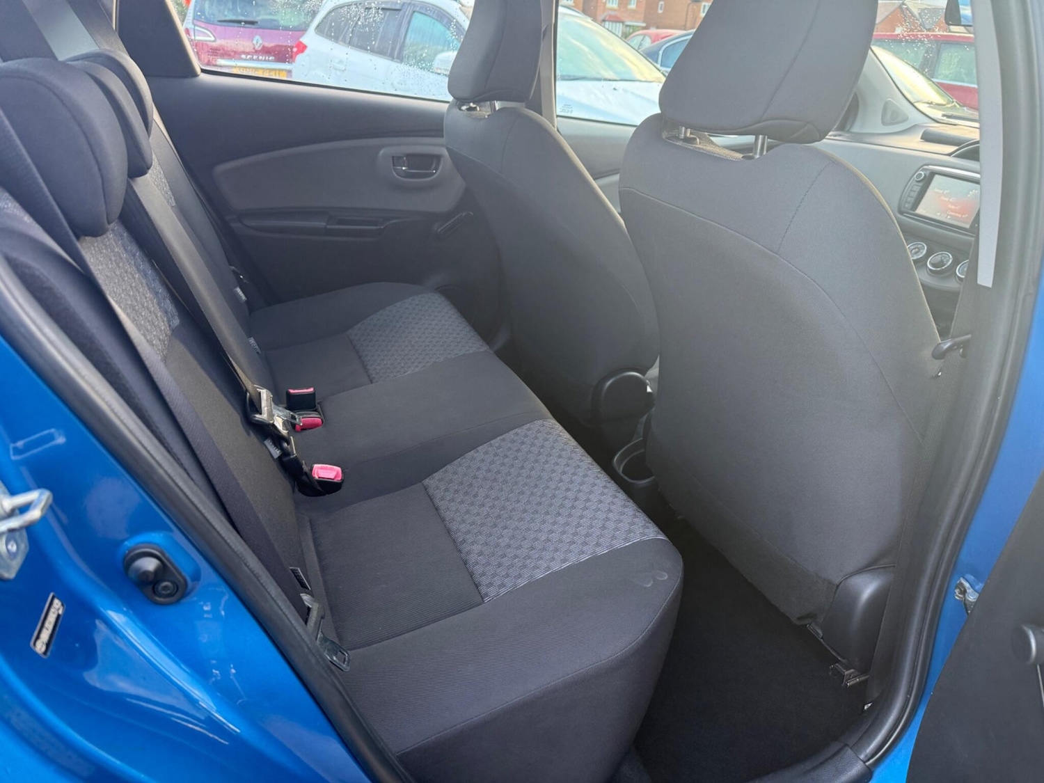 Used Toyota Yaris for sale - 77267692: Photo 14