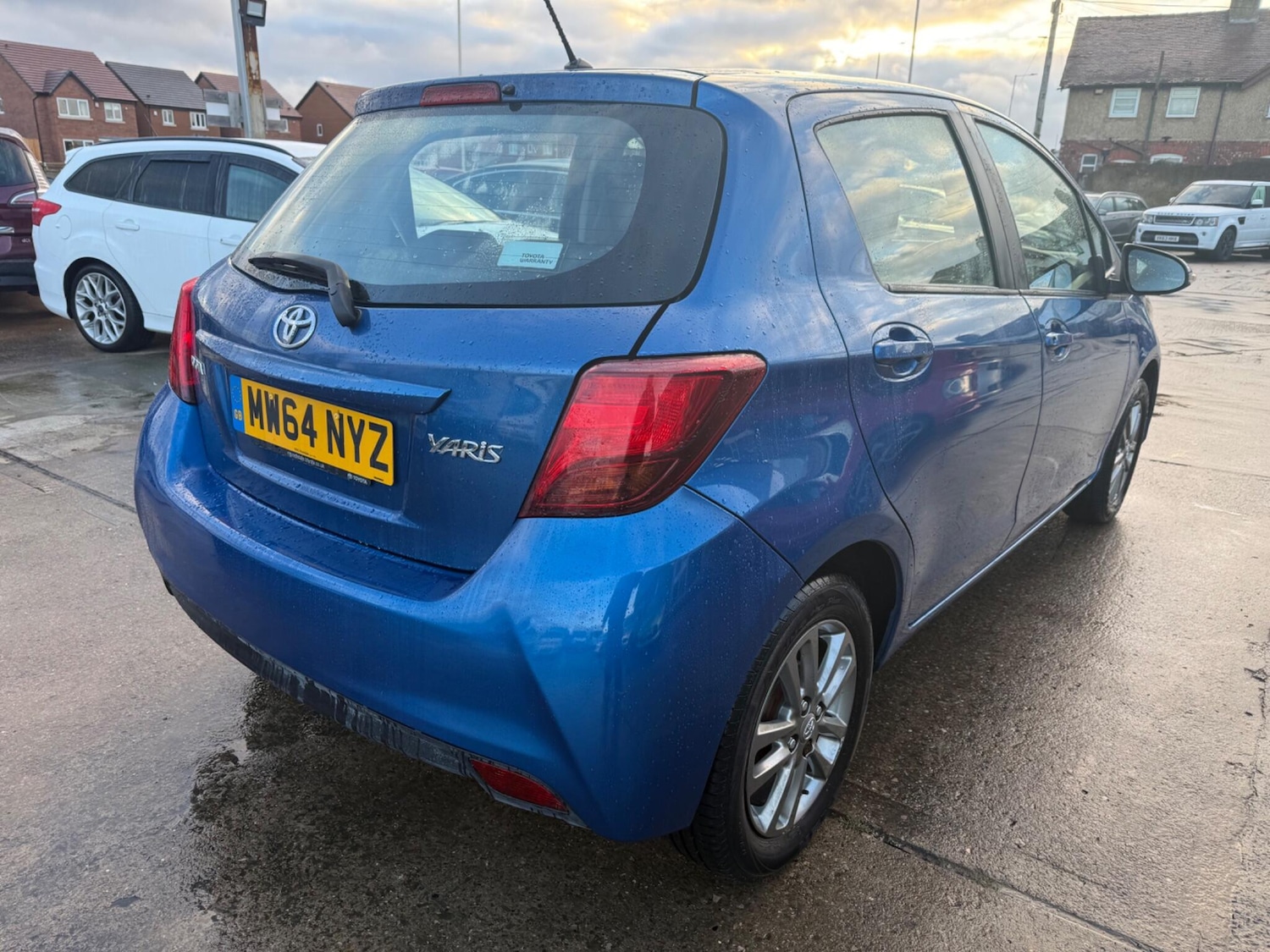 Used Toyota Yaris for sale - 77267692: Photo 3