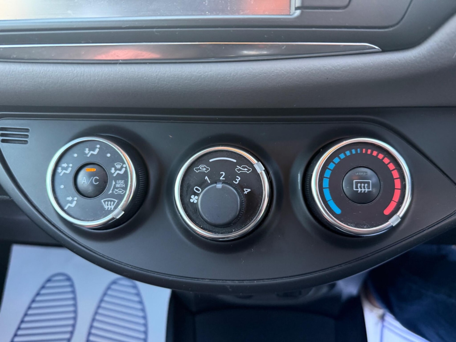 Used Toyota Yaris for sale - 77267692: Photo 8