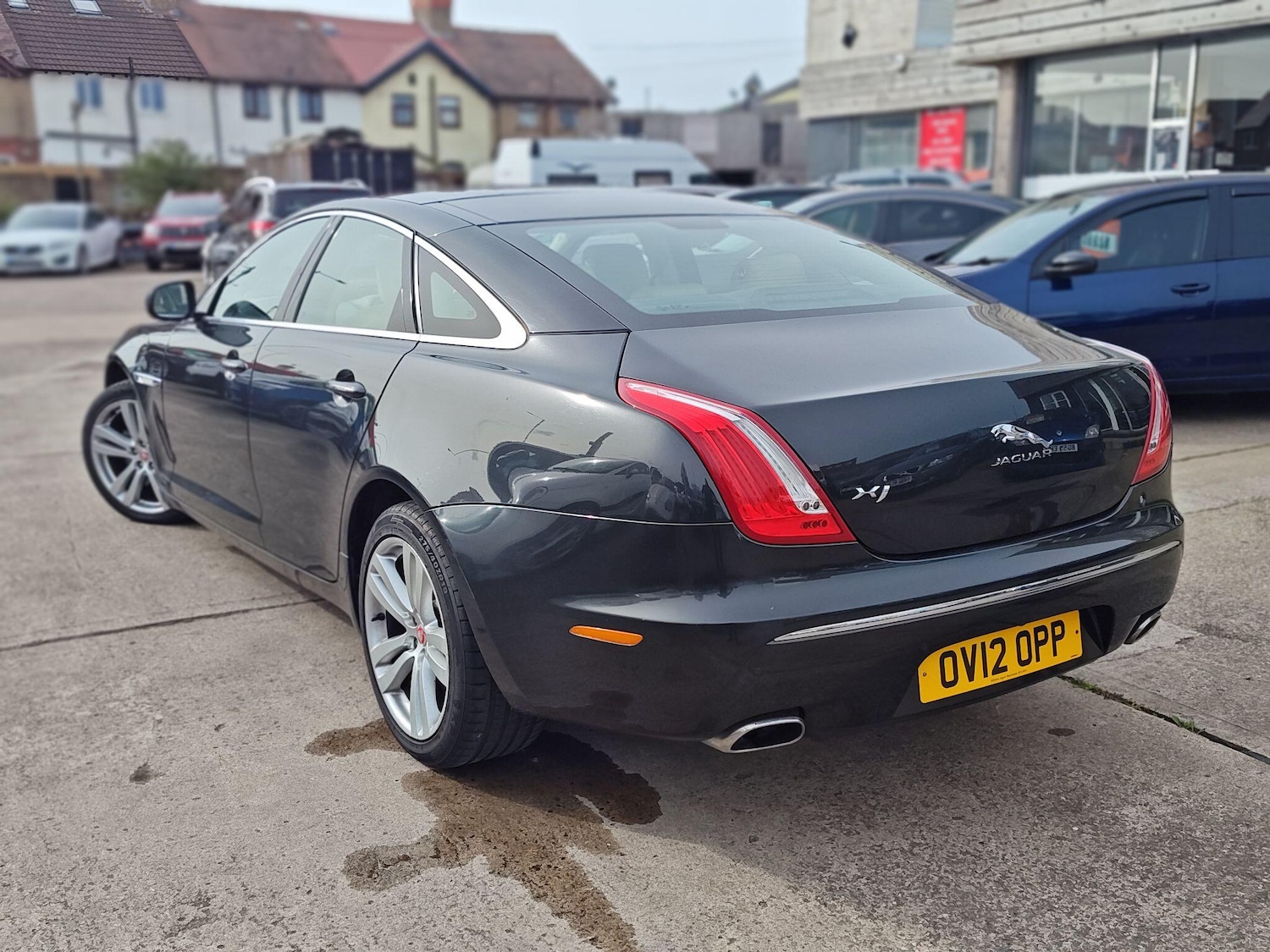 Used Jaguar XJ 2012 for sale - 78204912: Photo 4