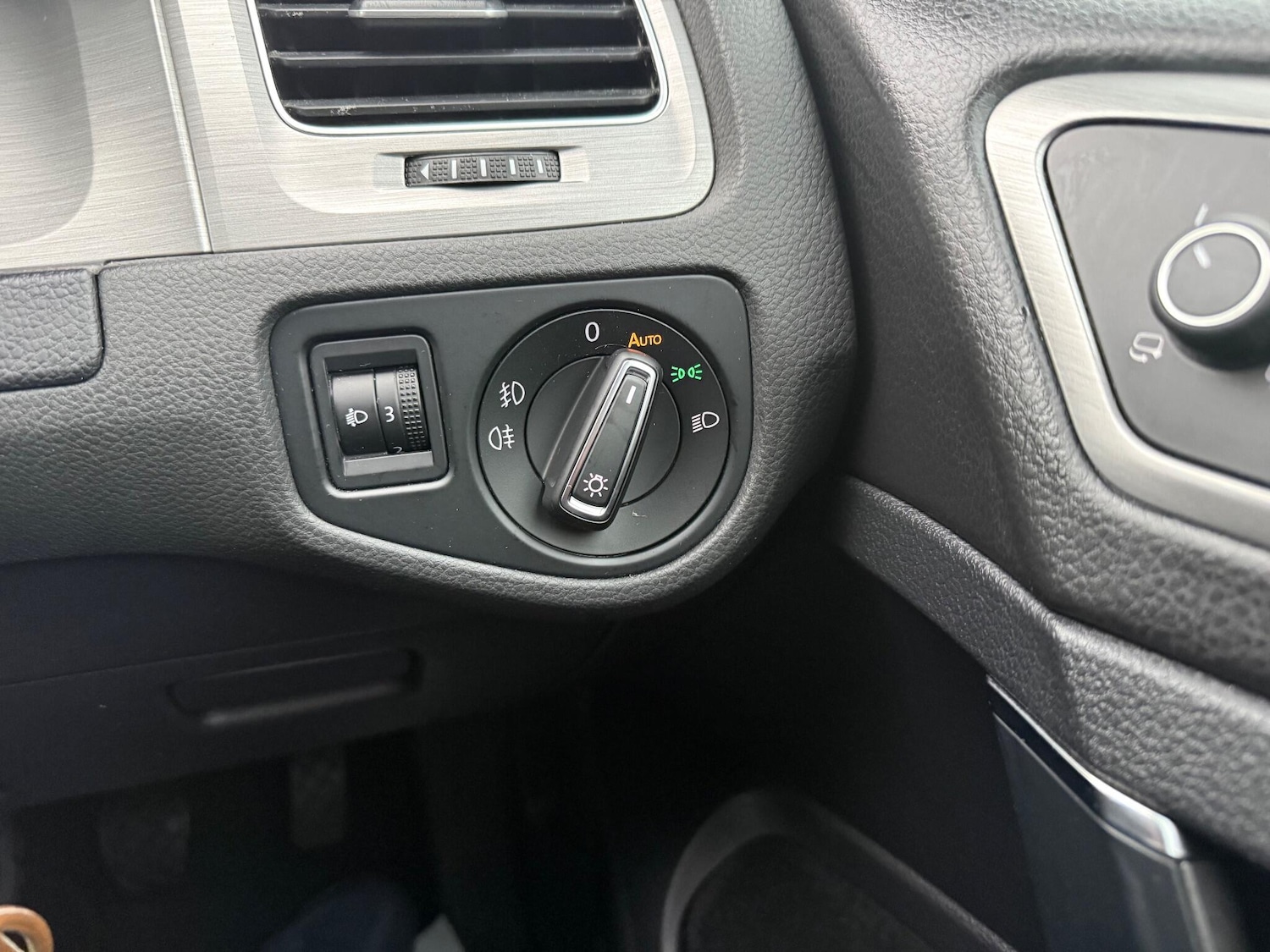 Used Volkswagen Golf 2015 for sale - 76995146: Photo 13