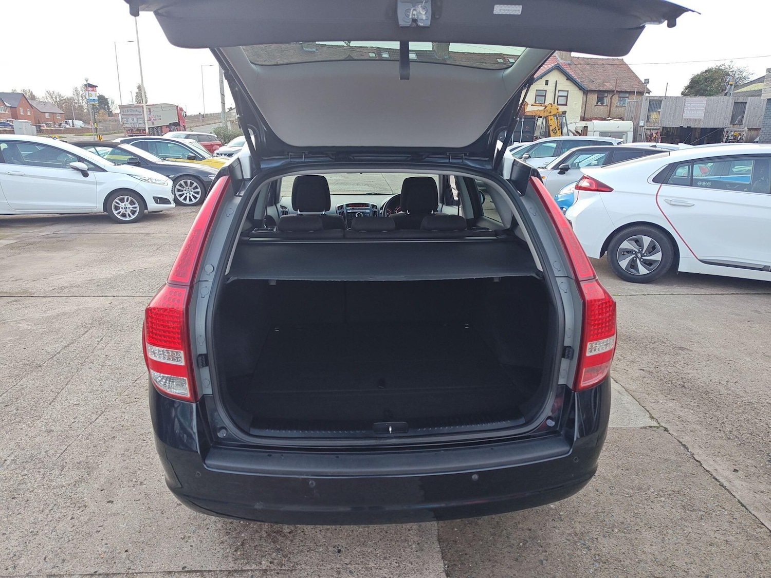 Used Kia Ceed 2012 for sale - 76422750: Photo 11