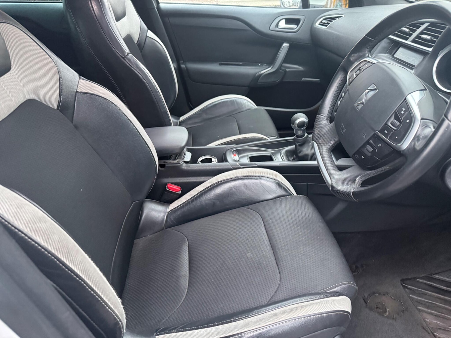 Used Citroen DS4 2014 for sale - 77291443: Photo 5