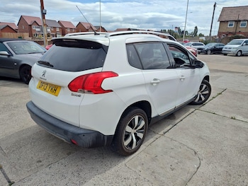 Used Peugeot 2008 2013 for sale - 79348840: Photo
