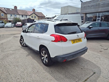 Used Peugeot 2008 2013 for sale - 79348840: Photo