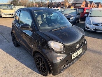 Used smart fortwo 2018 for sale - 76993227: Photo