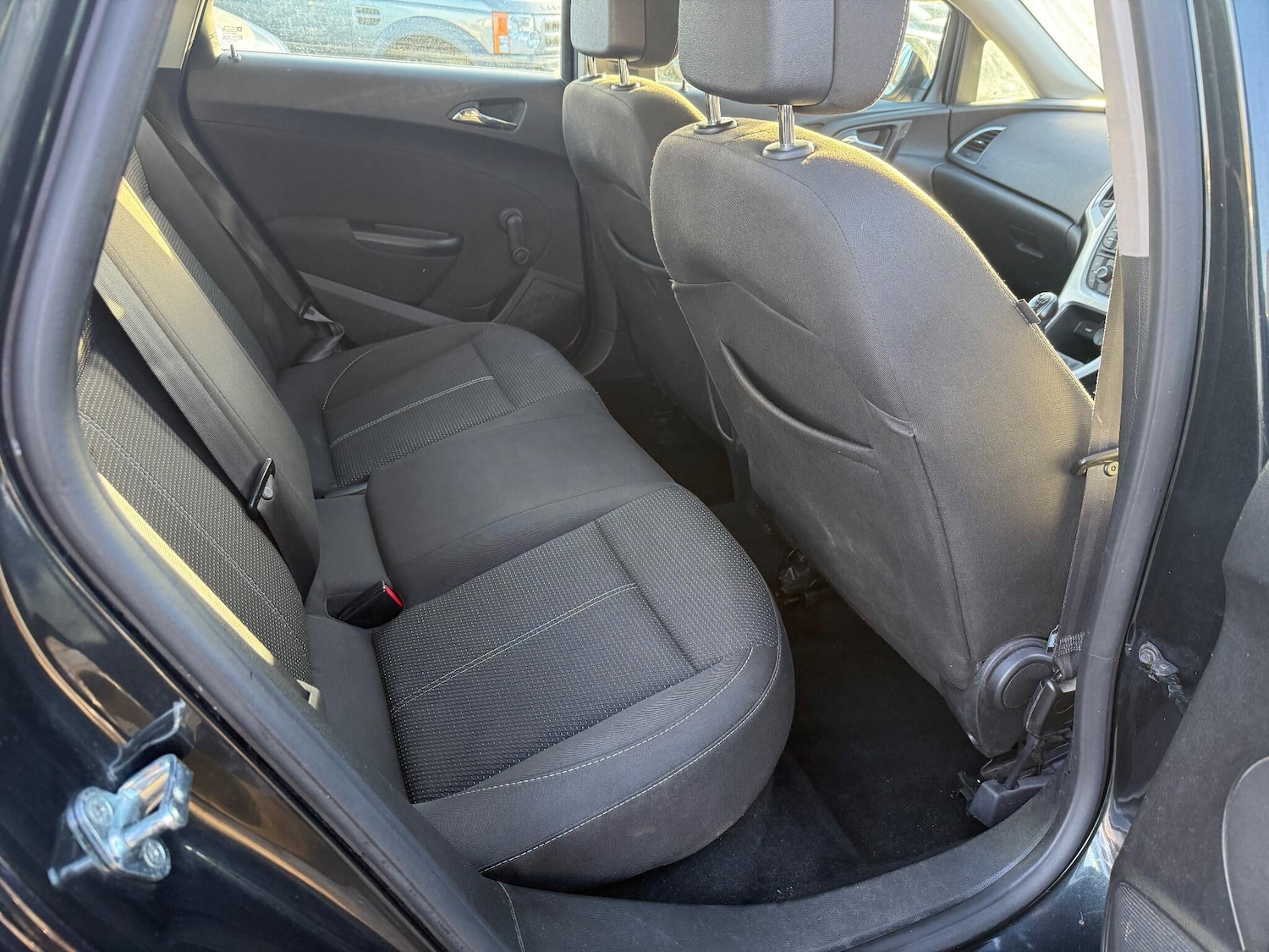 Used Vauxhall Astra 2014 for sale - 77130701: Photo 10