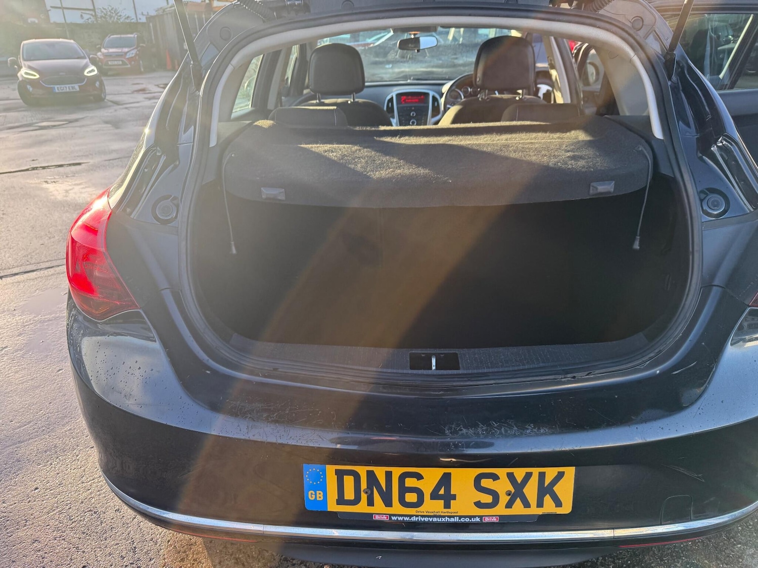 Used Vauxhall Astra 2014 for sale - 77130701: Photo 12