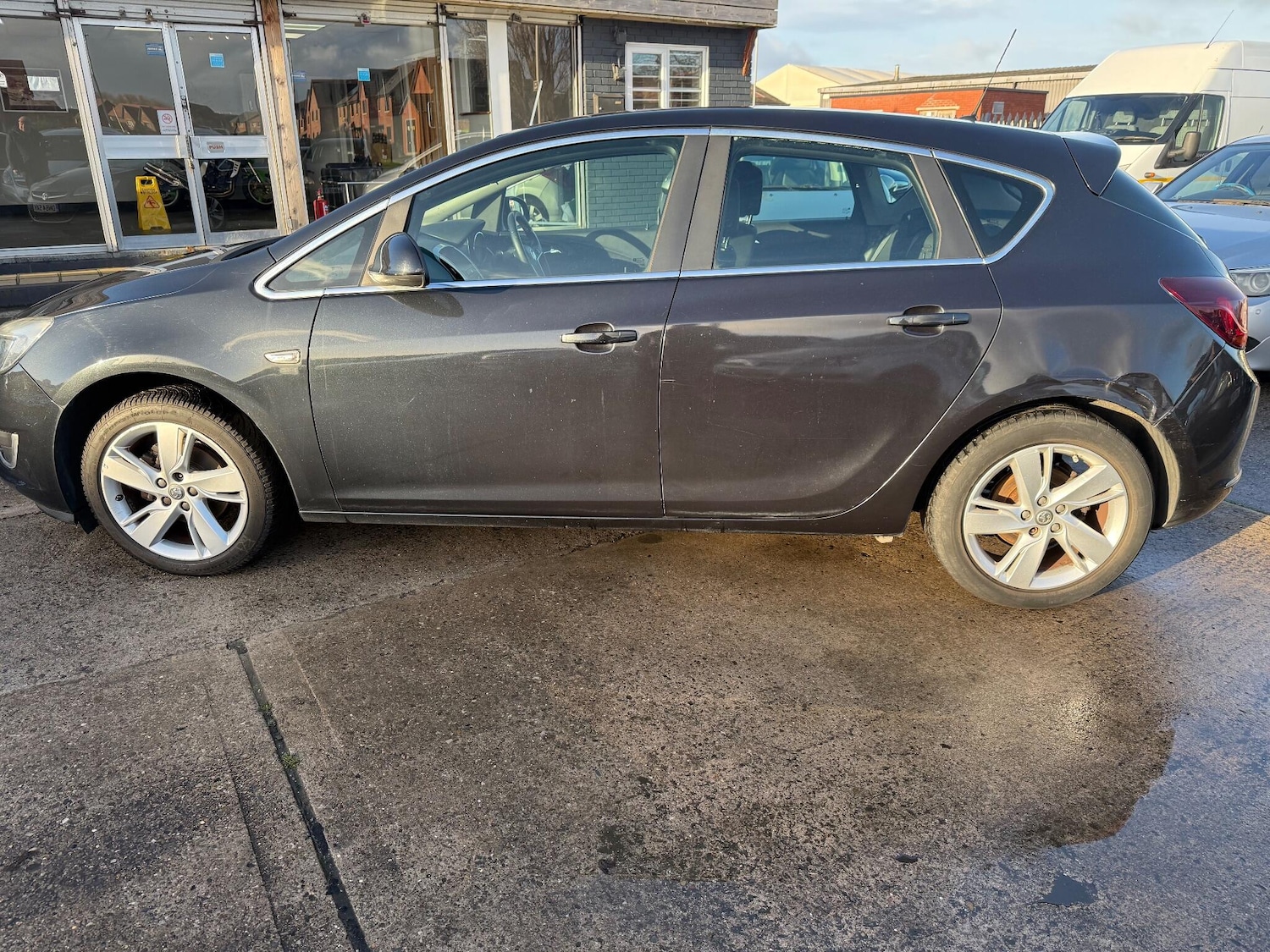 Used Vauxhall Astra 2014 for sale - 77130701: Photo 15