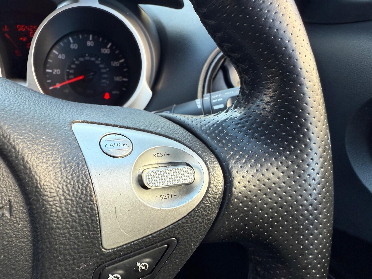 Used Nissan Juke 2014 for sale - 76349419: Photo 12