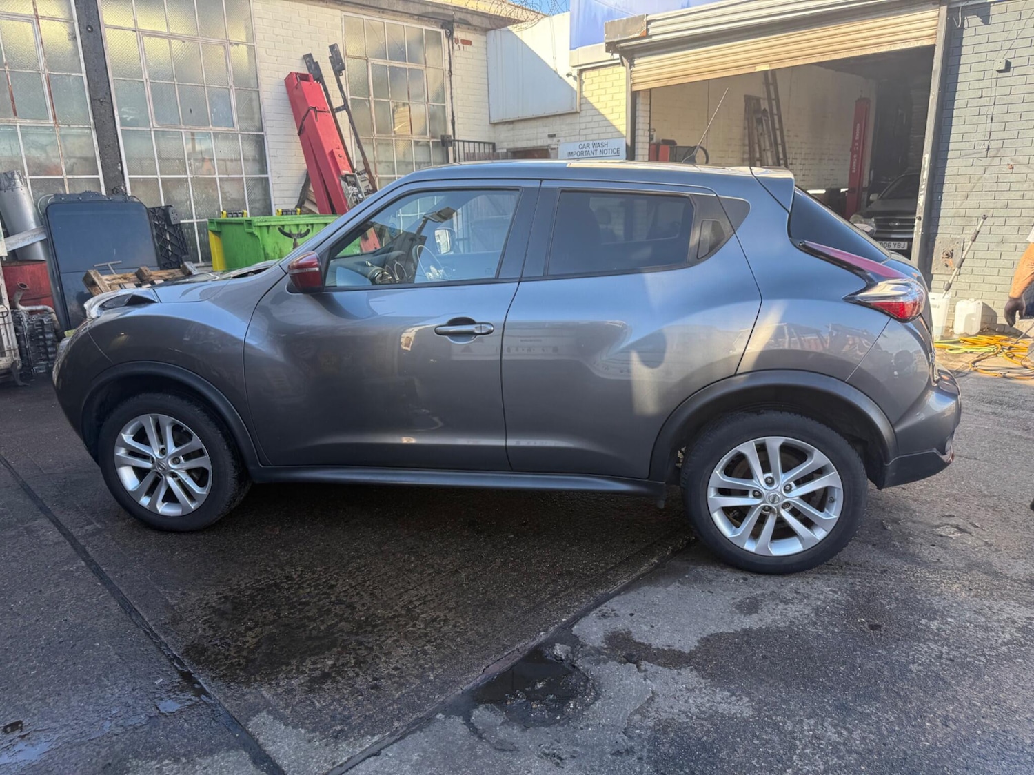 Used Nissan Juke 2014 for sale - 76349419: Photo 21