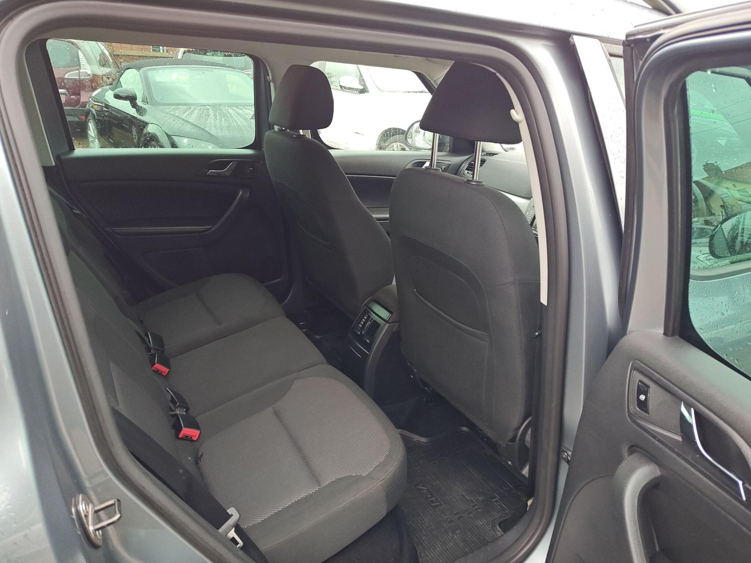 Used Skoda Yeti 2010 for sale - 77550011: Photo 11