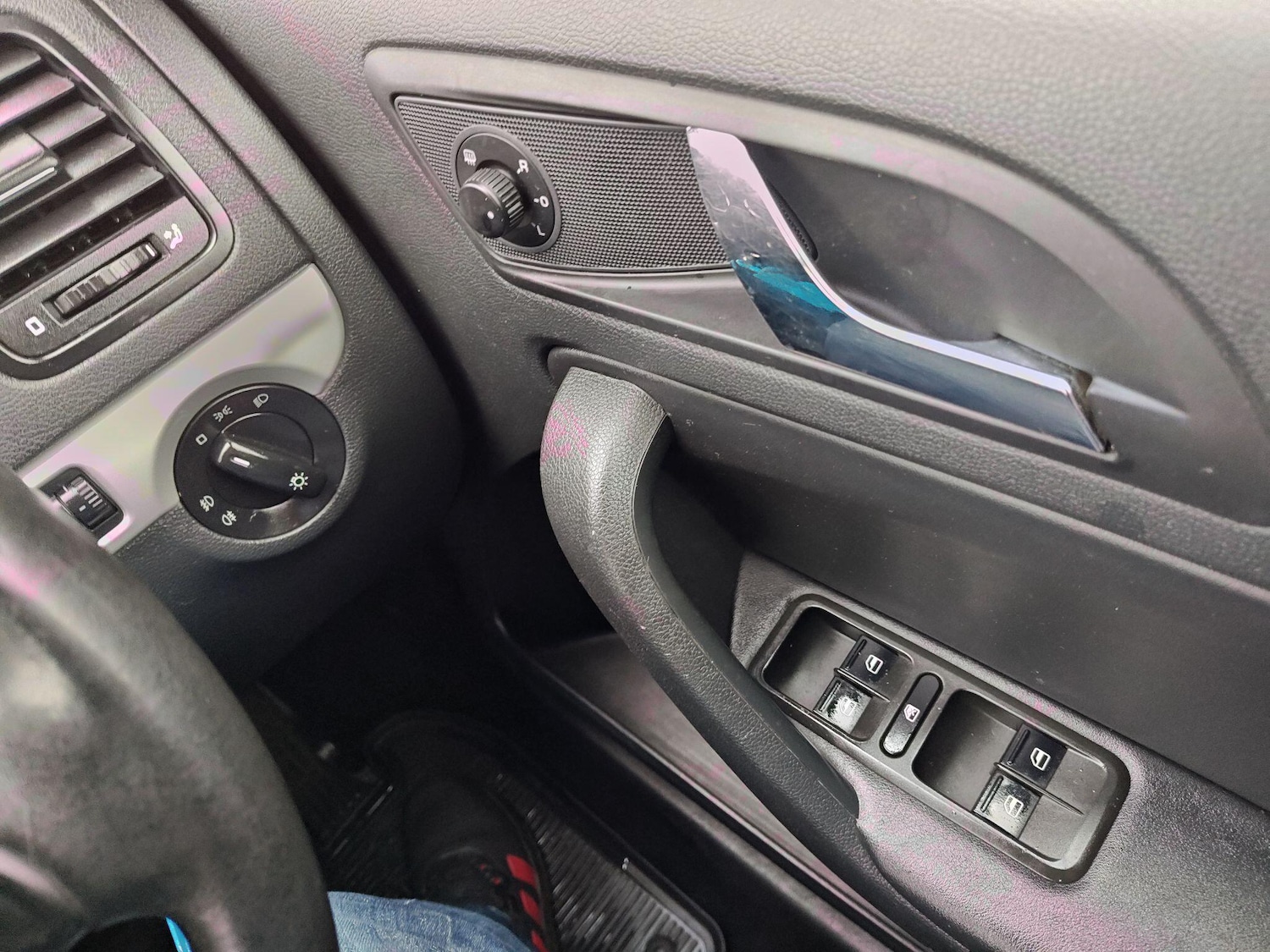 Used Skoda Yeti 2010 for sale - 77550011: Photo 6