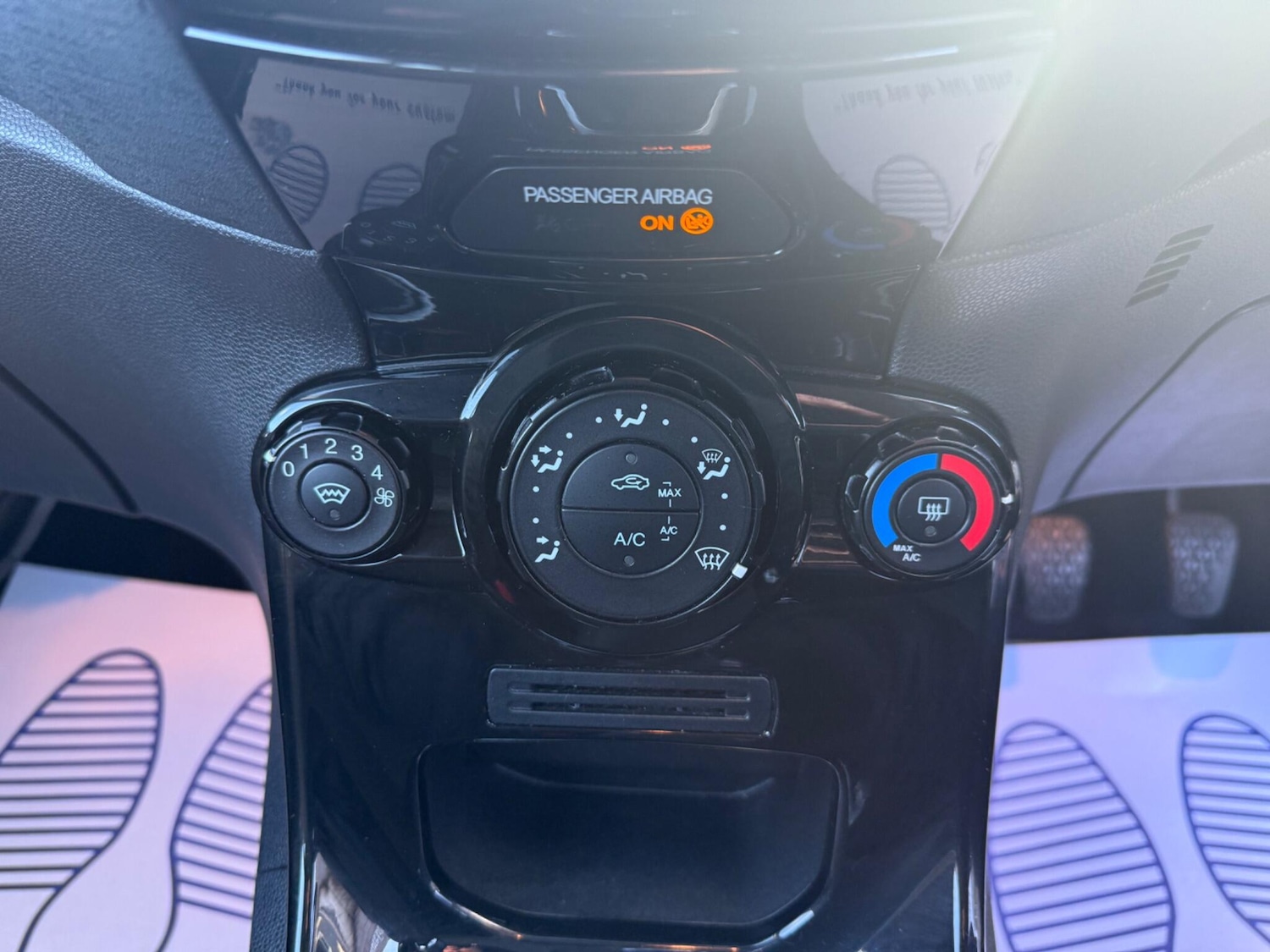 Used Ford Fiesta 2013 for sale - 76657357: Photo 12