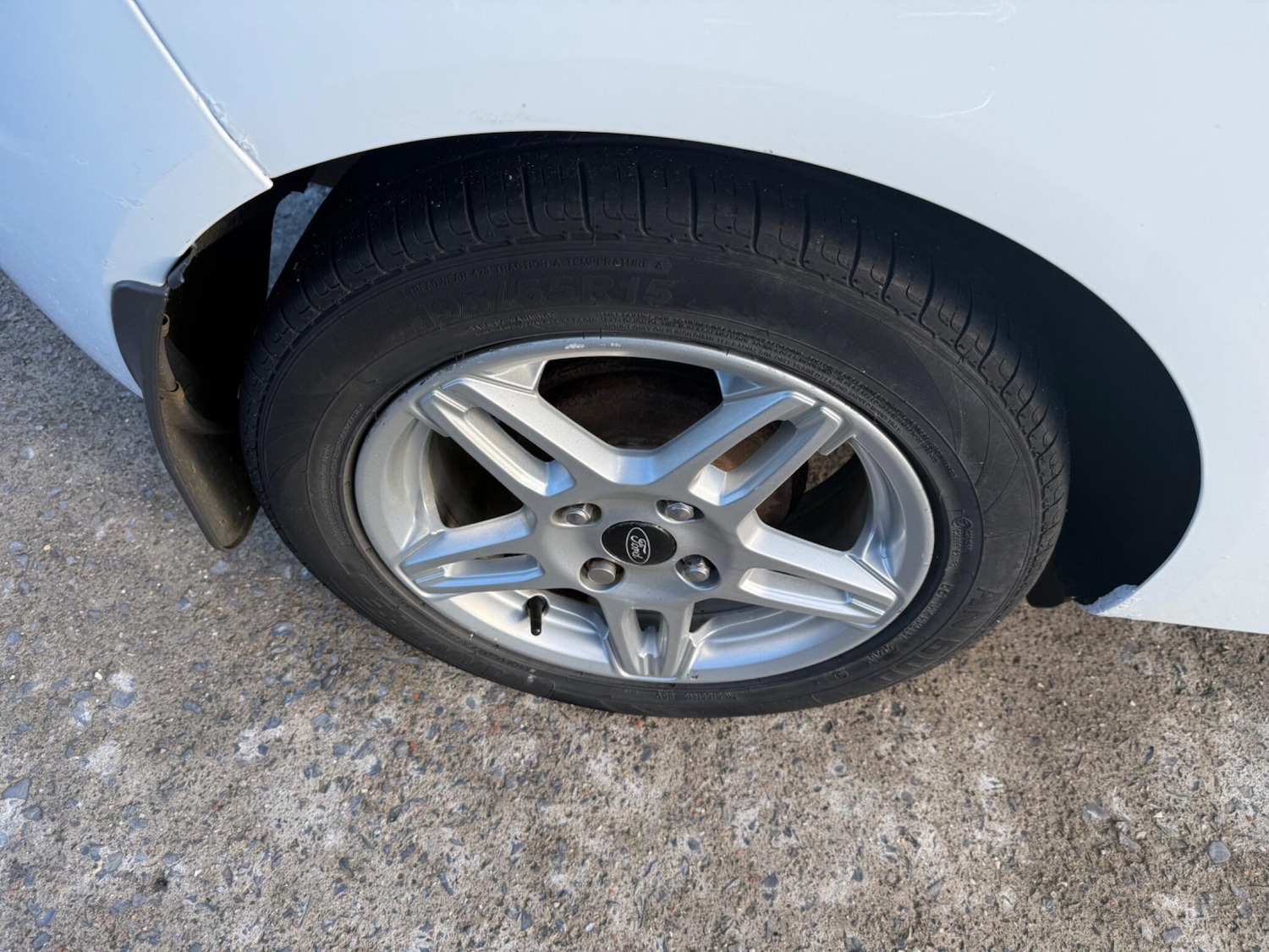 Used Ford Fiesta 2013 for sale - 76657357: Photo 15