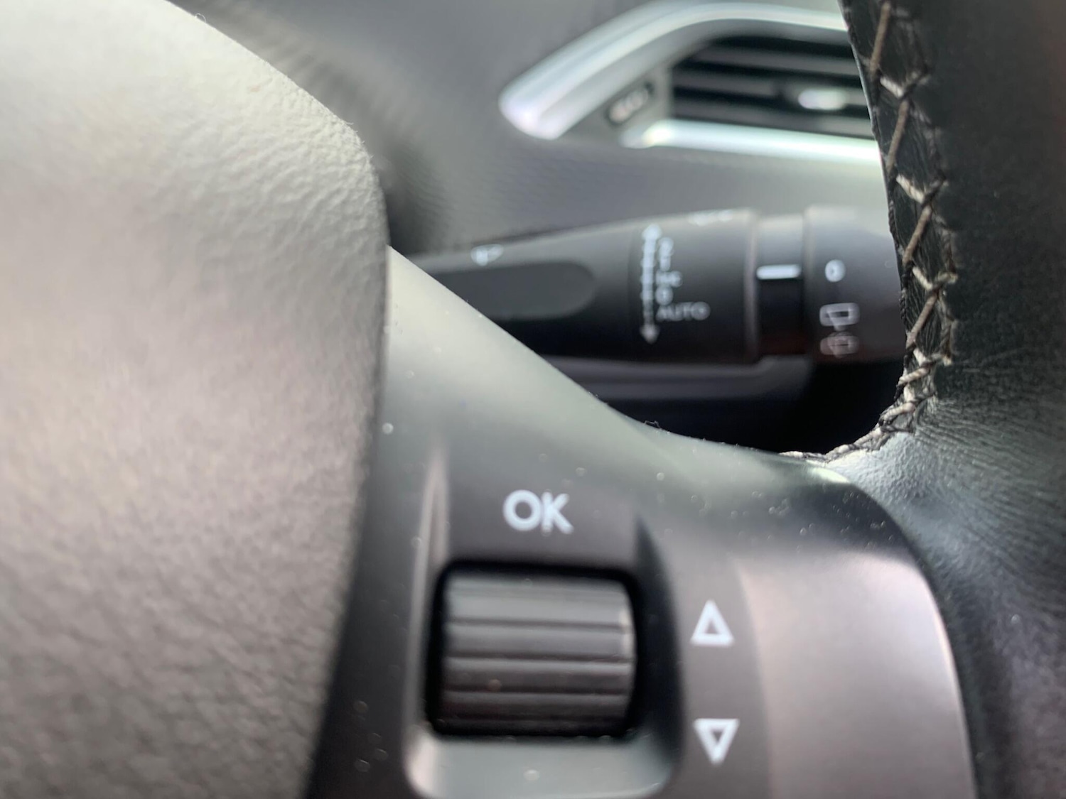 Used Peugeot 2008 for sale - 76987731: Photo 10