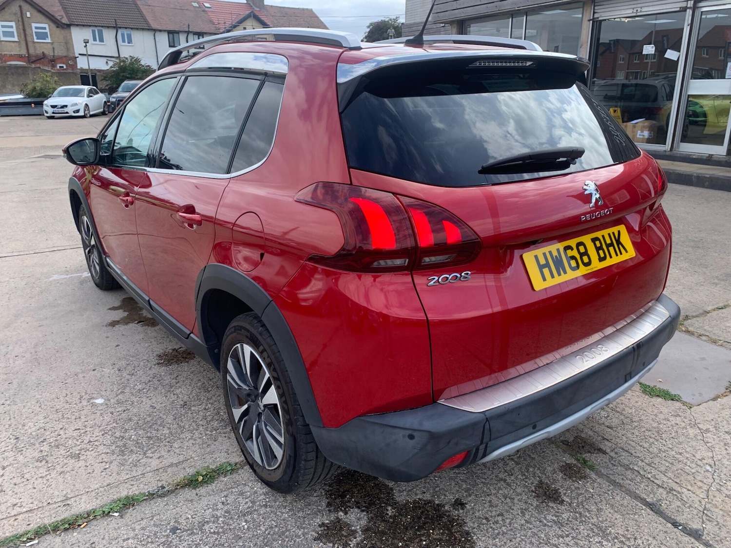 Used Peugeot 2008 for sale - 76987731: Photo 2