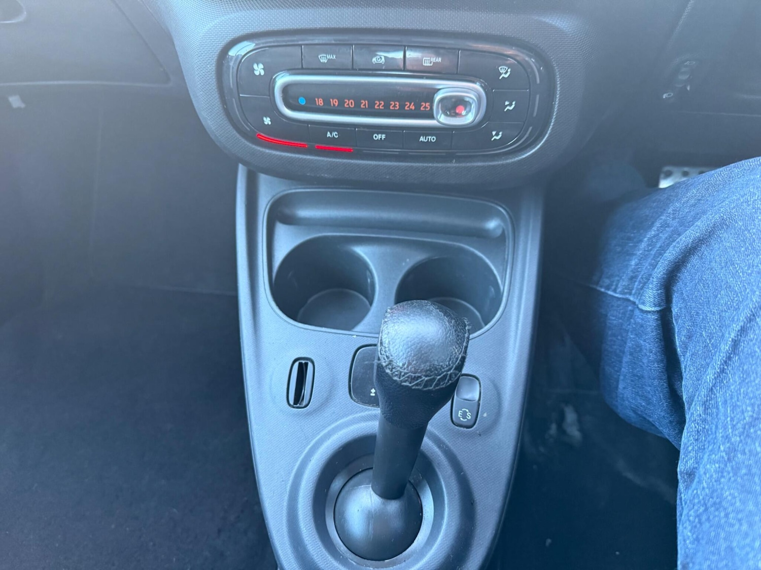 Used smart fortwo 2018 for sale - 76657961: Photo 10