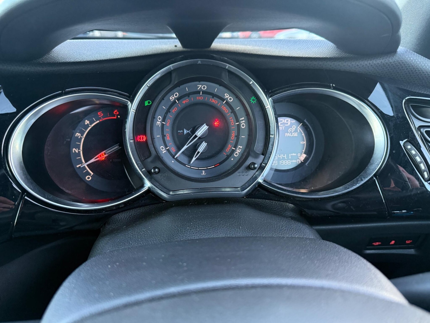 Used DS Automobiles DS 3 2017 for sale - 76646018: Photo 8