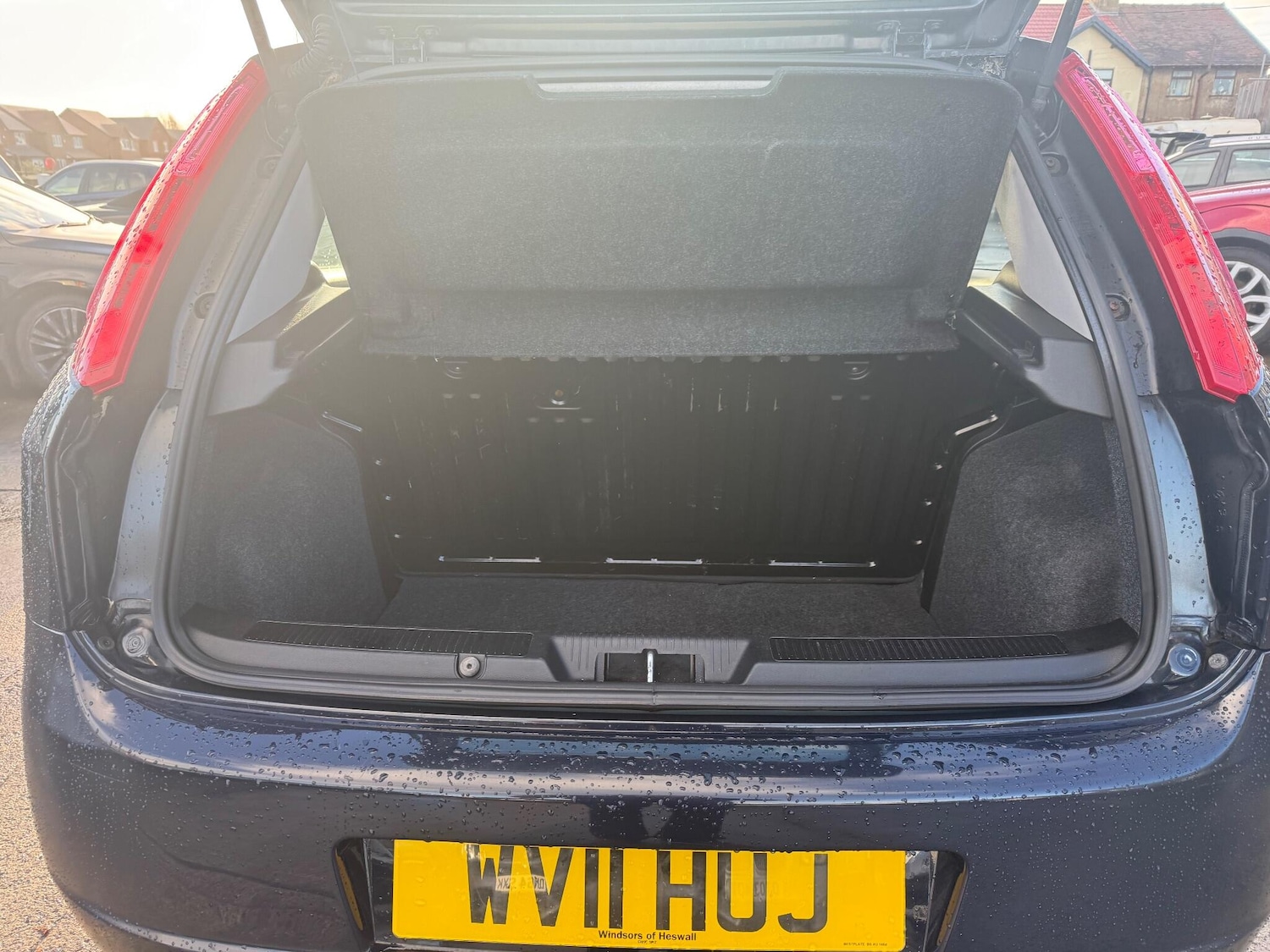 Used Fiat Grande Punto 2011 for sale - 77130787: Photo 11