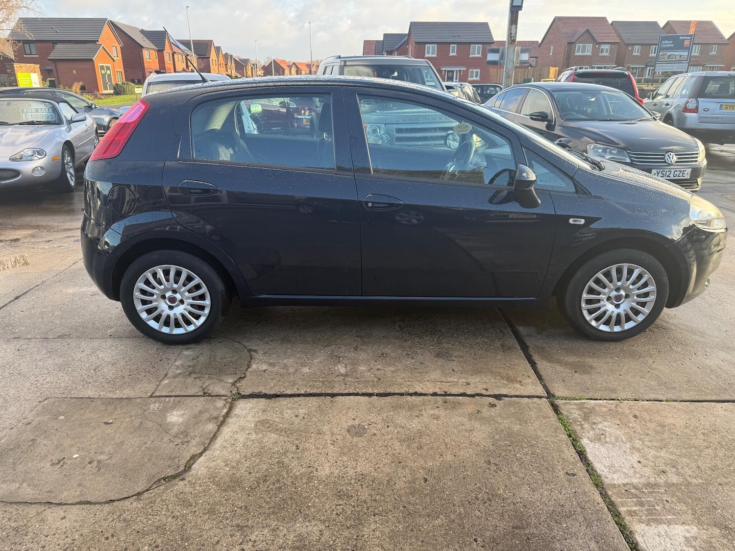 Used Fiat Grande Punto 2011 for sale - 77130787: Photo 12