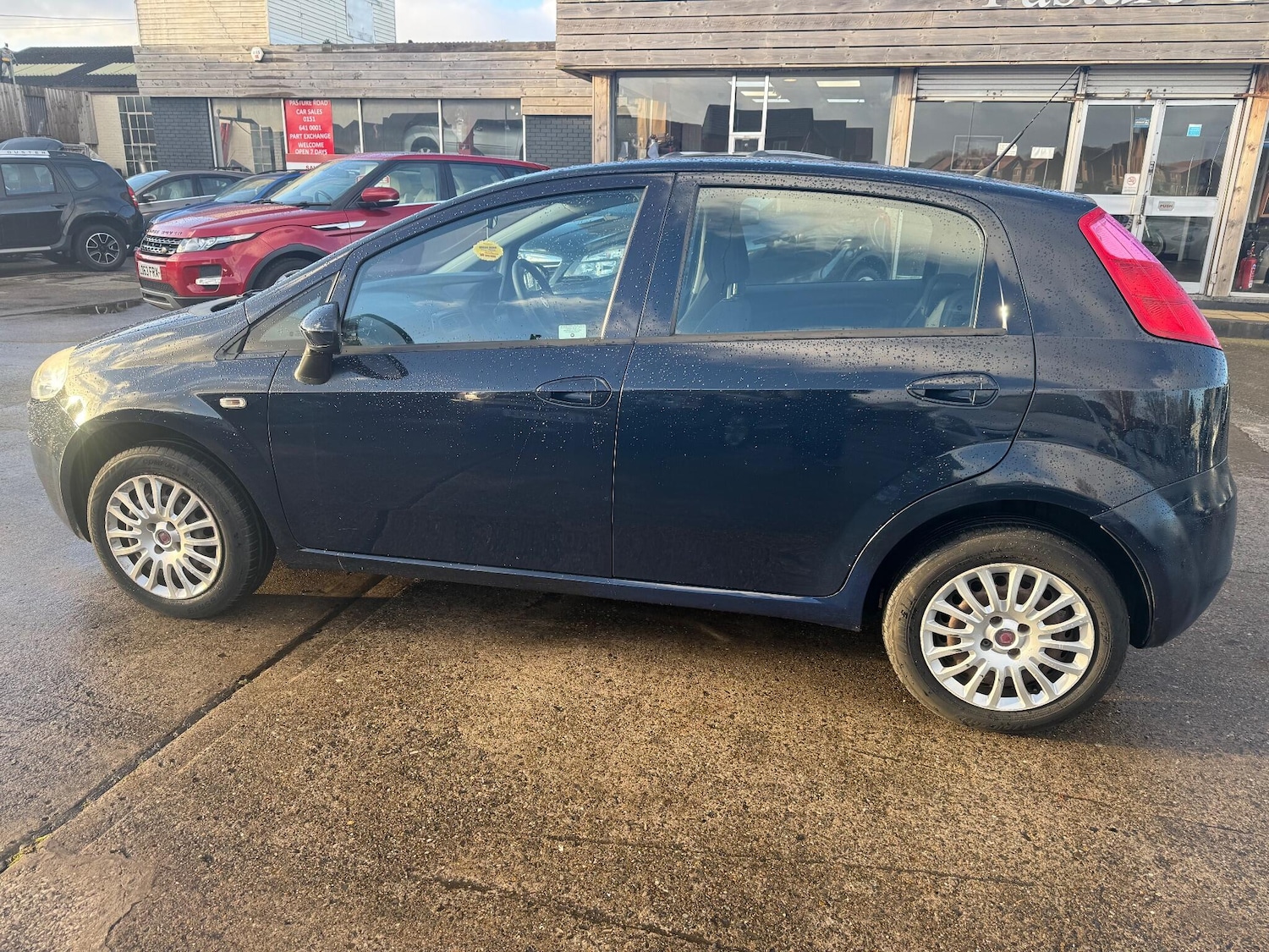 Used Fiat Grande Punto 2011 for sale - 77130787: Photo 14