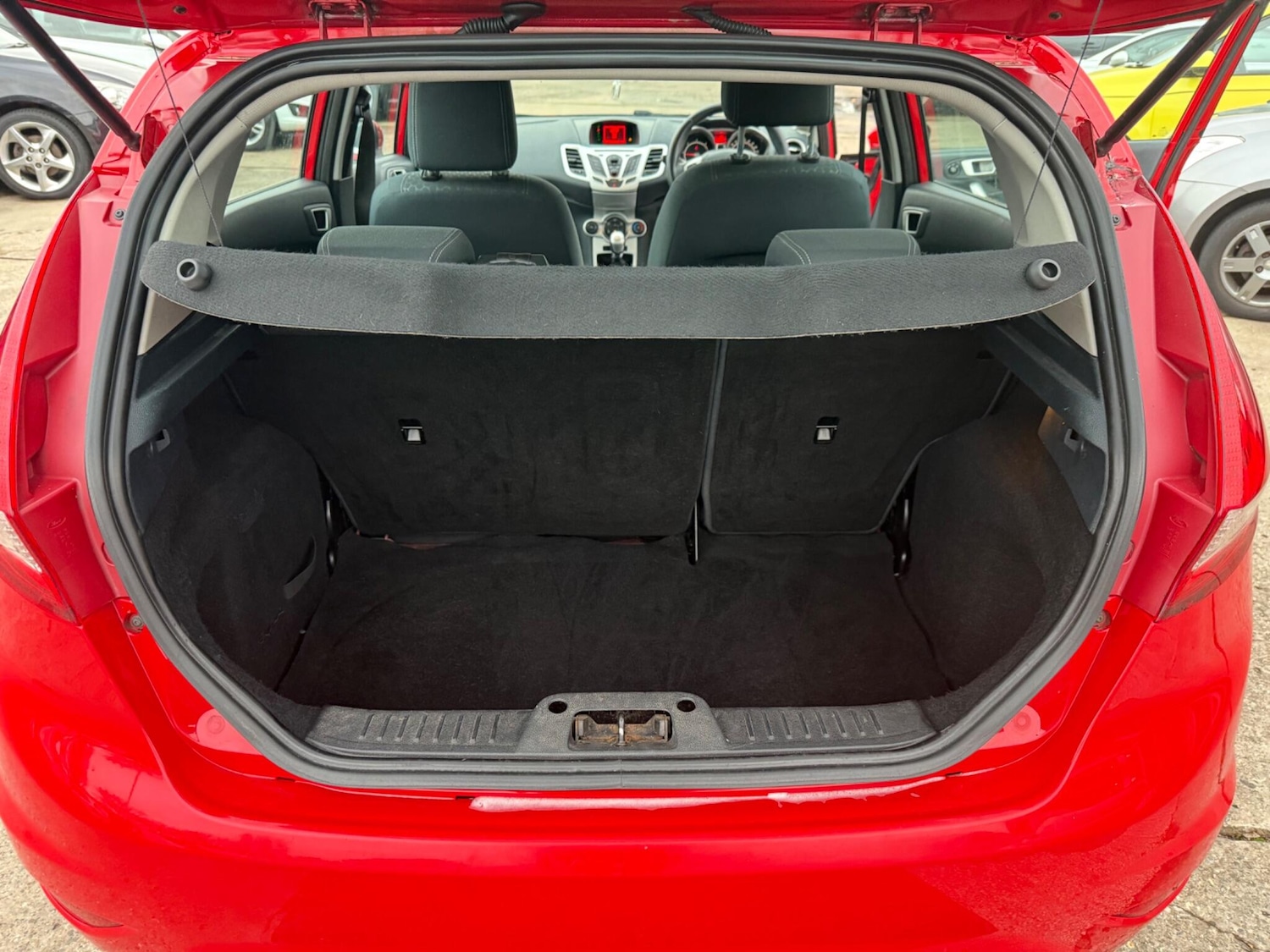 Used Ford Fiesta 2012 for sale - 76584939: Photo 14