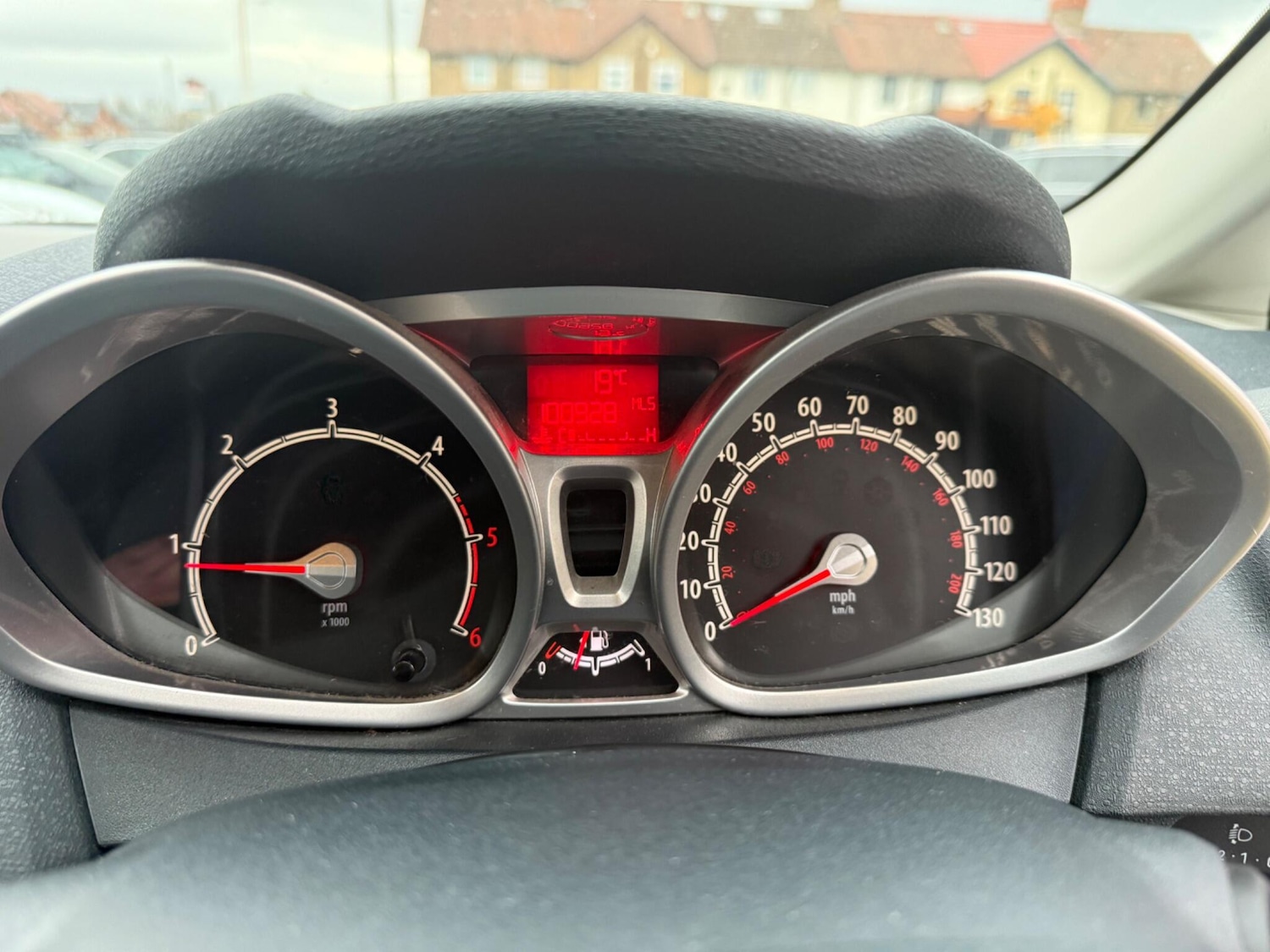 Used Ford Fiesta 2012 for sale - 76584939: Photo 6