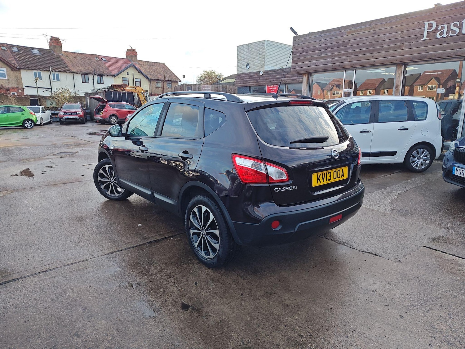 Used Nissan Qashqai 2013 for sale - 77549413: Photo 2