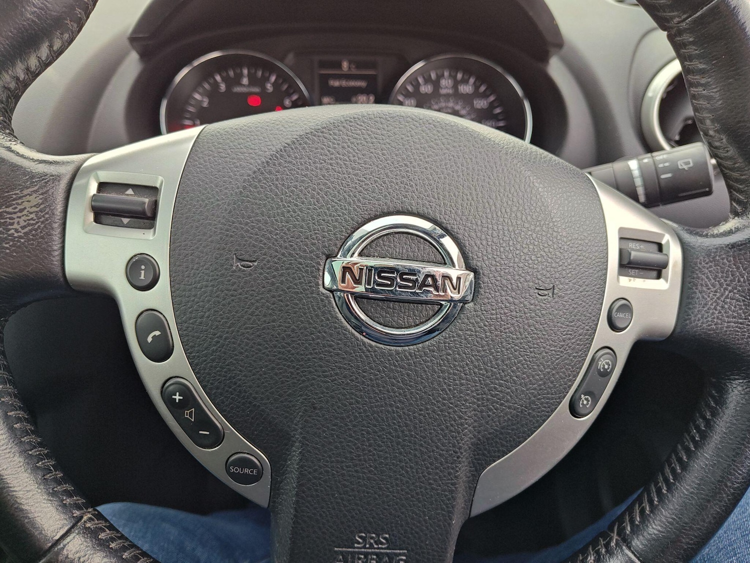 Used Nissan Qashqai 2013 for sale - 77784042: Photo 5