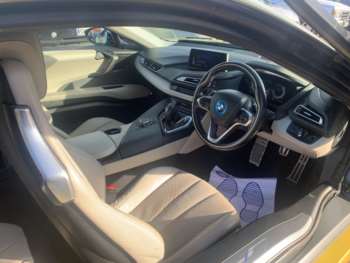 Used BMW i8 2017 for sale - 73646702: Photo