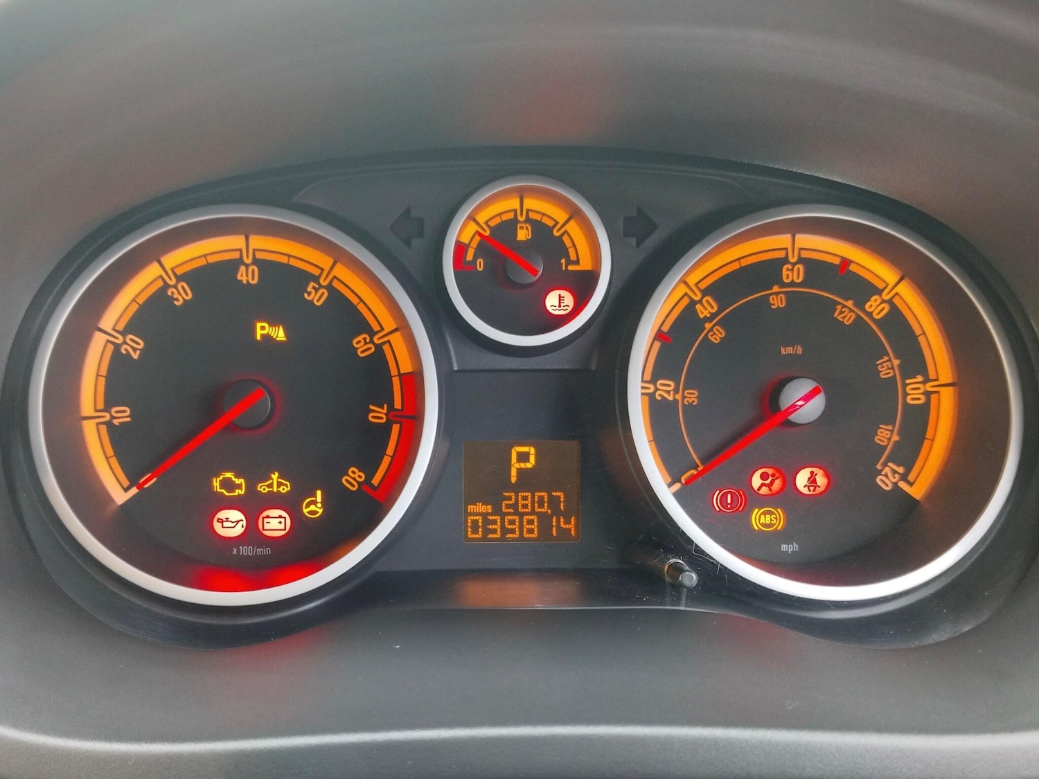 Used Vauxhall Corsa 2013 for sale - 76735317: Photo 18