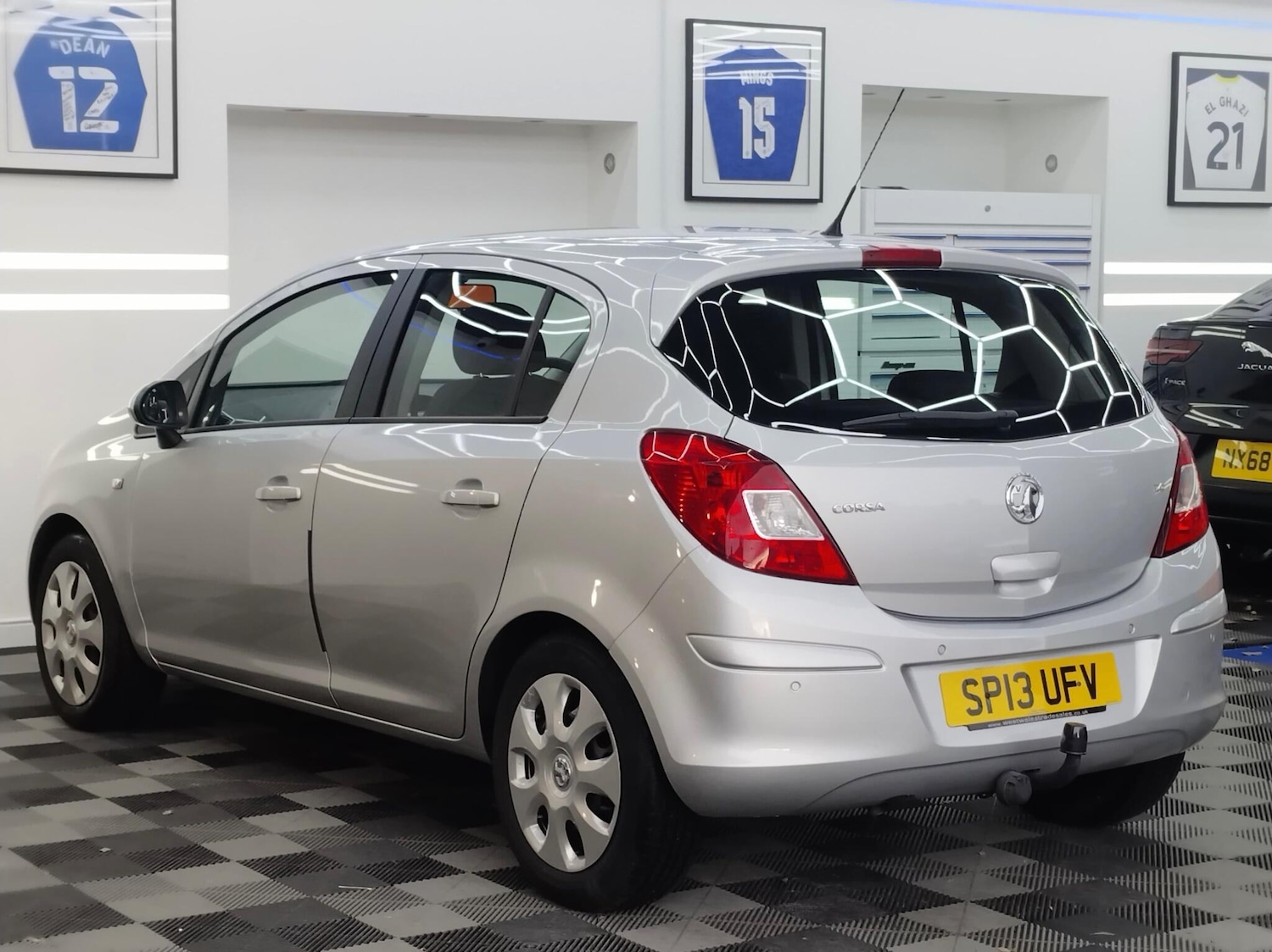 Used Vauxhall Corsa 2013 for sale - 76735317: Photo 4