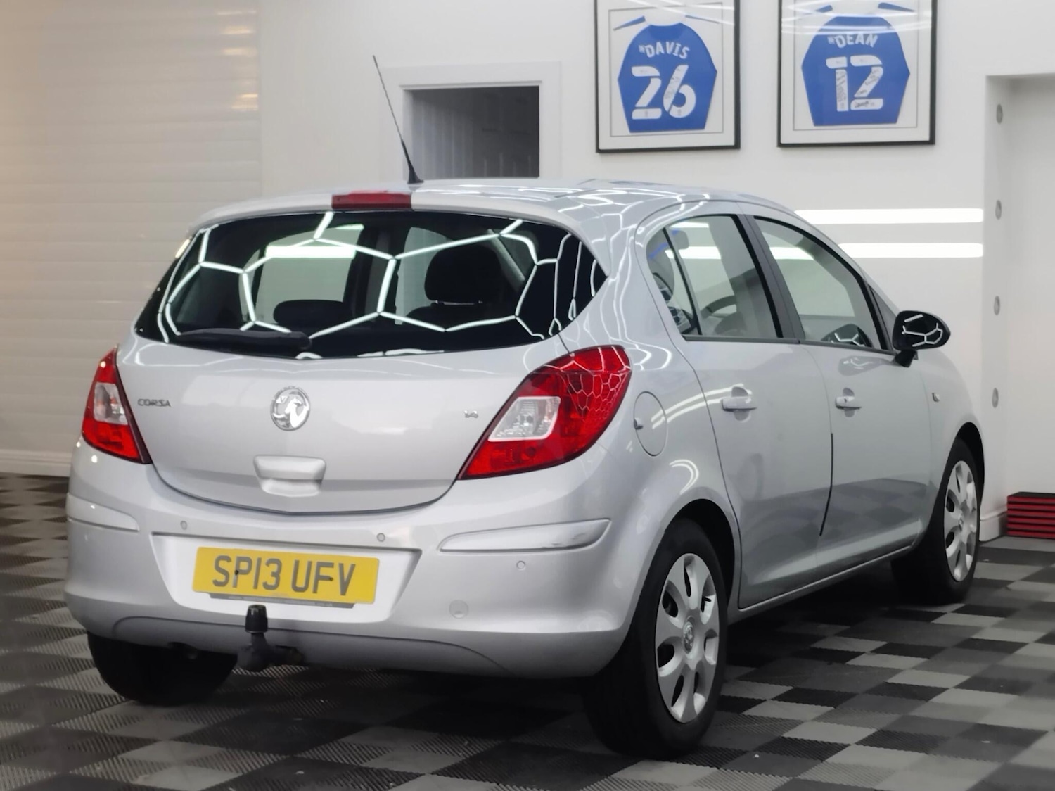 Used Vauxhall Corsa 2013 for sale - 76735317: Photo 8