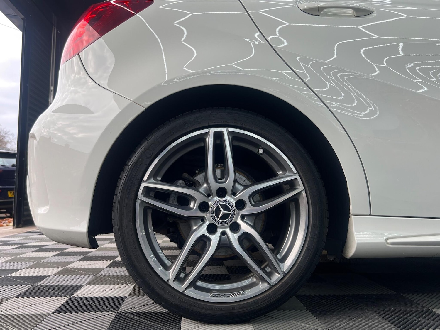 Used Mercedes-Benz A-Class 2017 for sale - 76612965: Photo 19