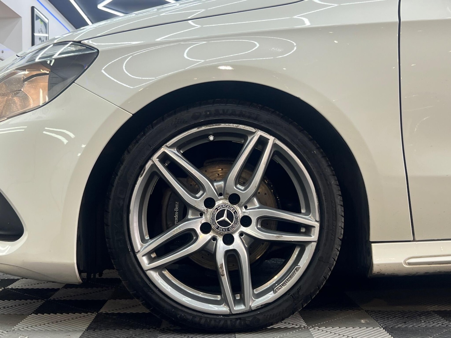 Used Mercedes-Benz A-Class 2017 for sale - 76612965: Photo 20