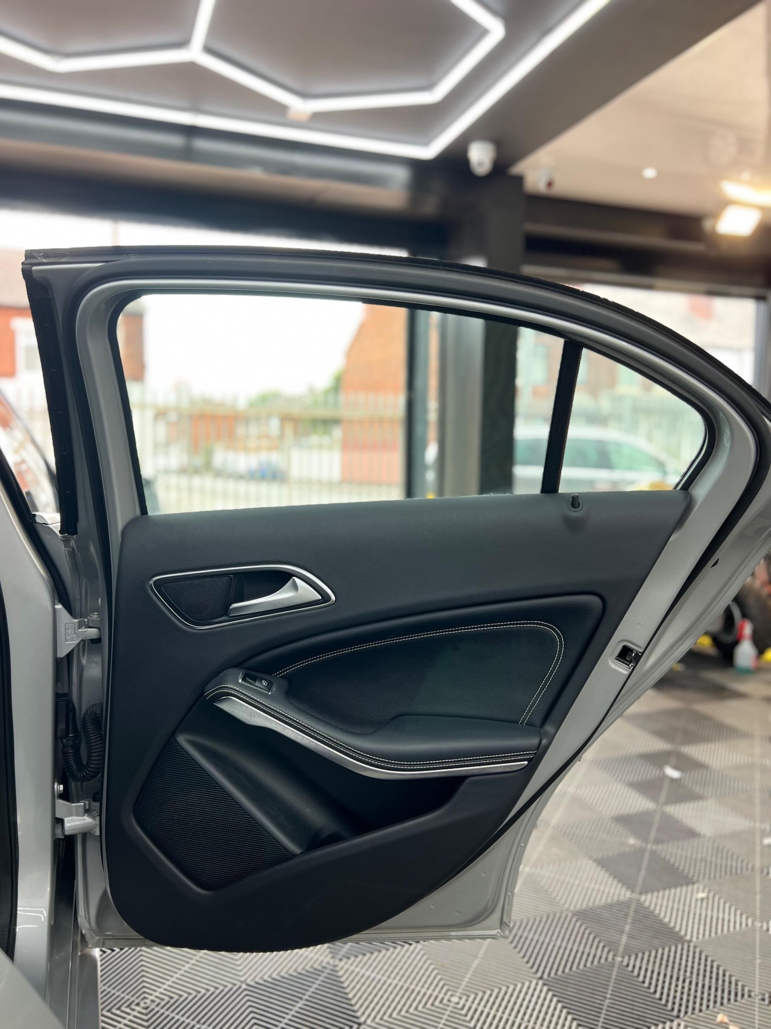 Used Mercedes-Benz A-Class 2017 for sale - 76349513: Photo 16