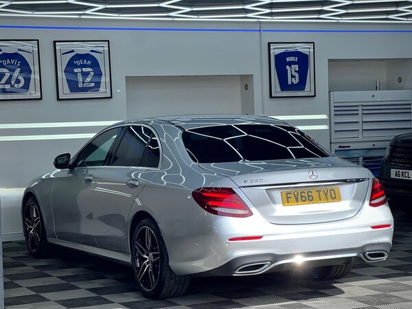 Used Mercedes-Benz E-Class 2017 for sale - 76226565: Photo 4