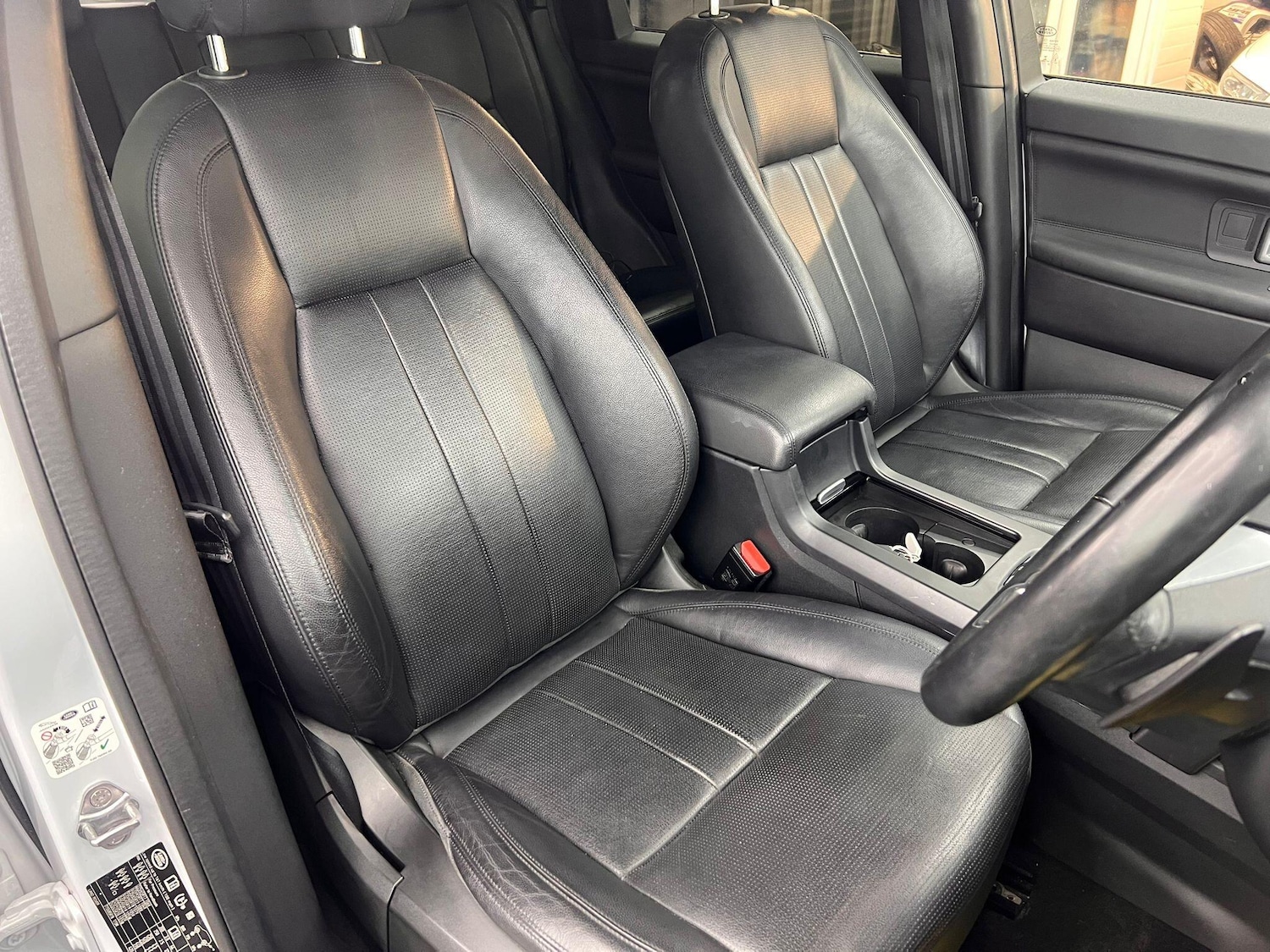 Used Land Rover Discovery Sport 2019 for sale - 76522531: Photo 10