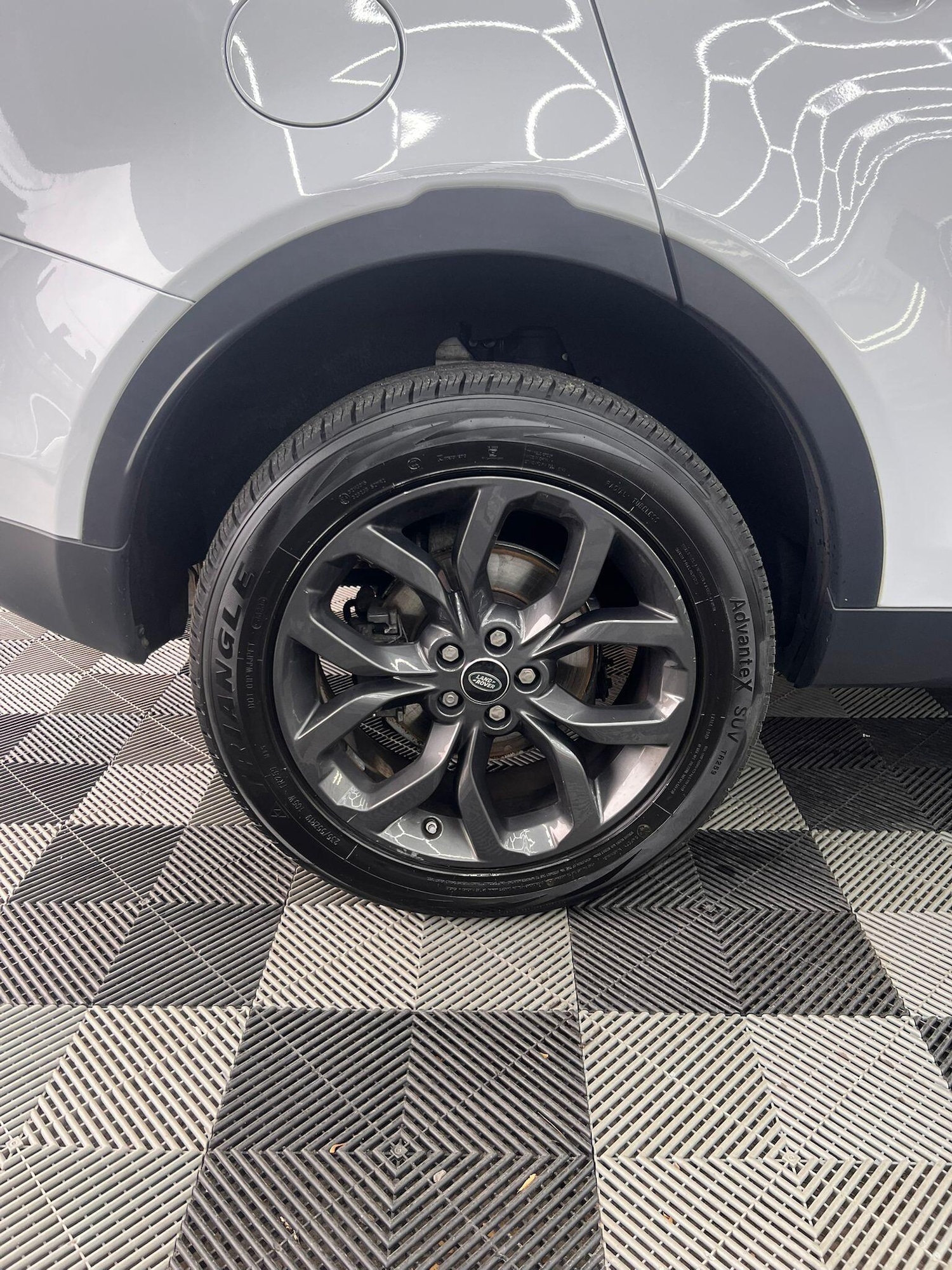 Used Land Rover Discovery Sport 2019 for sale - 76522531: Photo 19